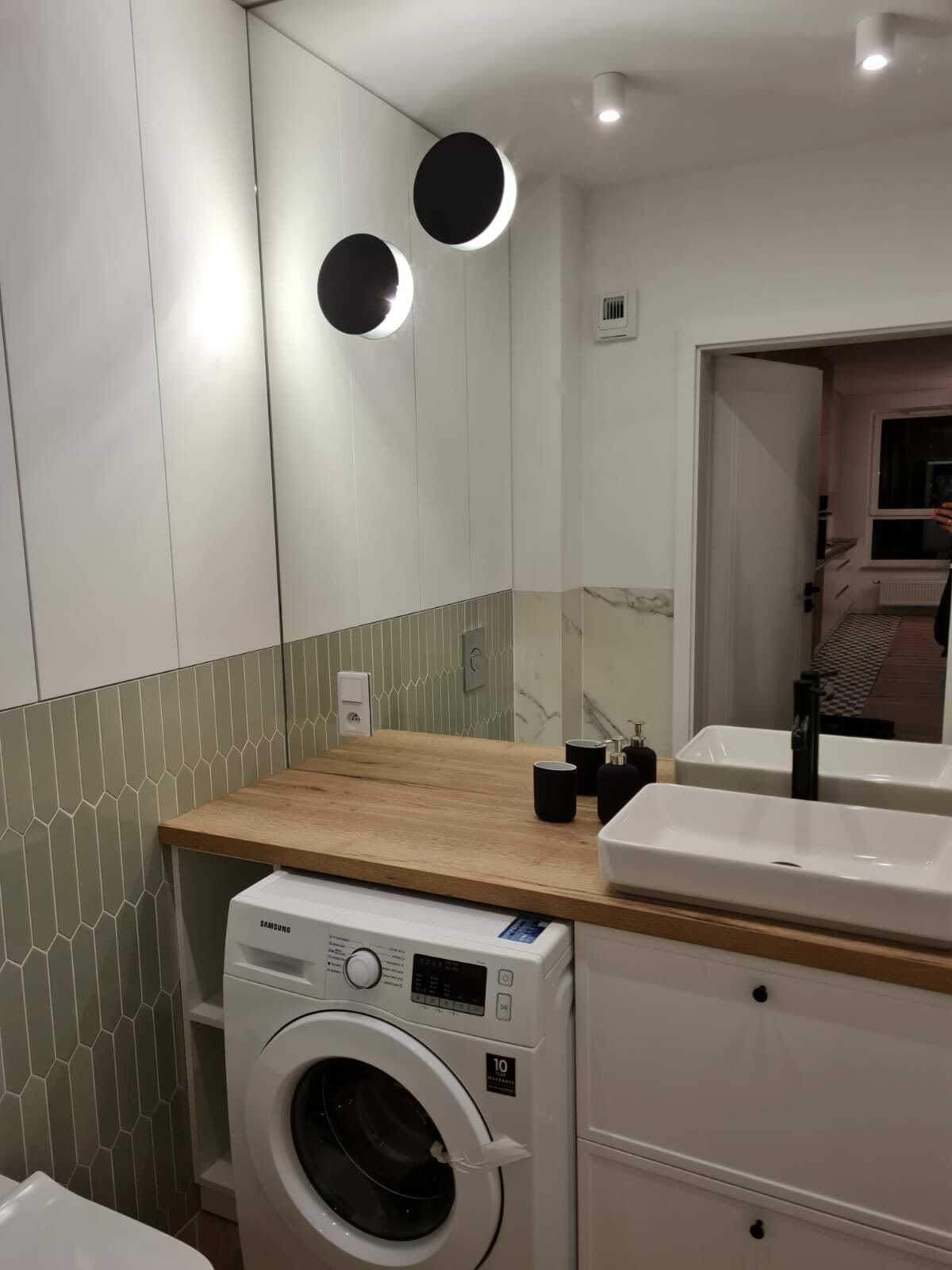 bathroom 15